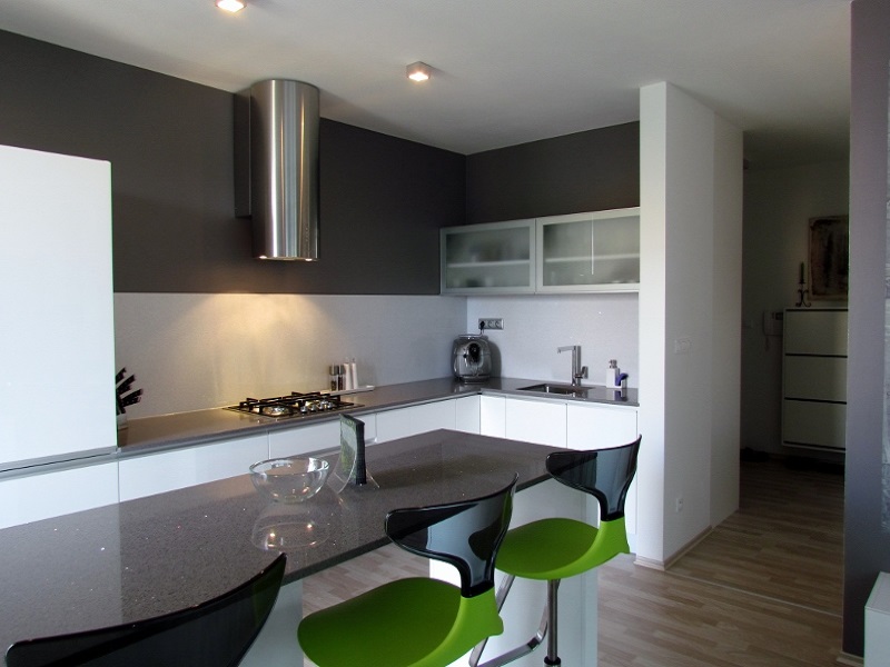 návrh interiéru - kuchyňa 3 - byt Tarjanne